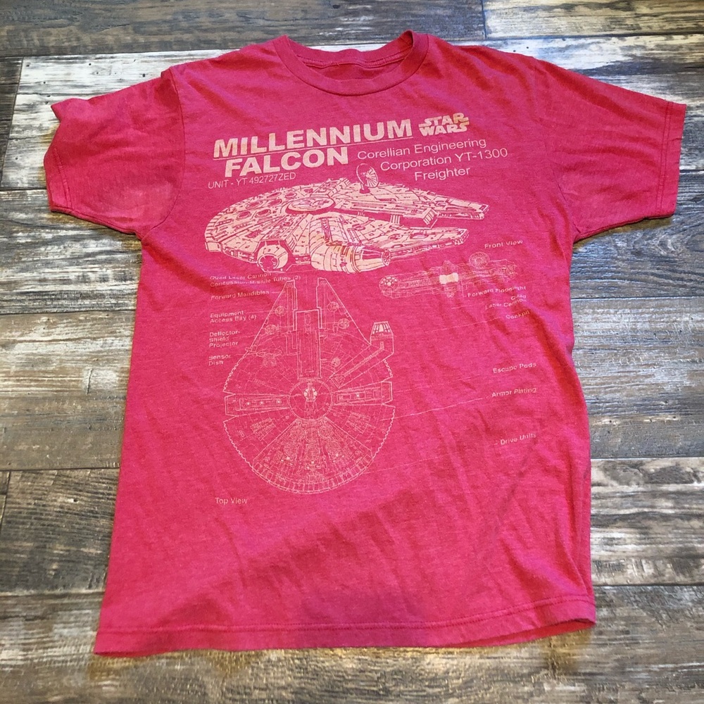 Millenium Falcon Tee !